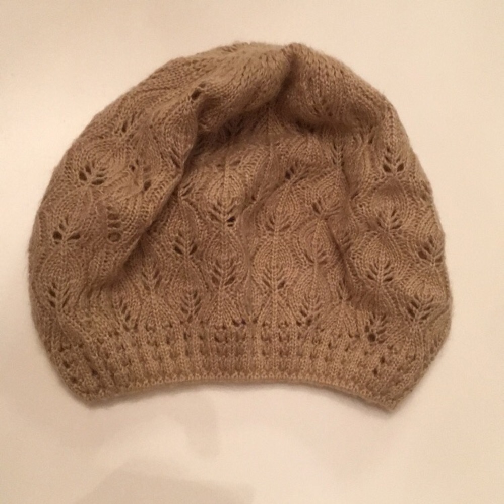Tan hat